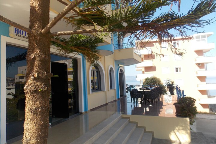 Hotel 52 of 63