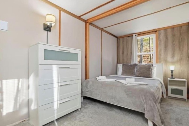 Room 7 of 47