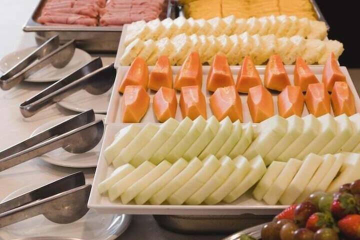 Breakfast meal