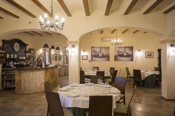 Dining 78 of 174