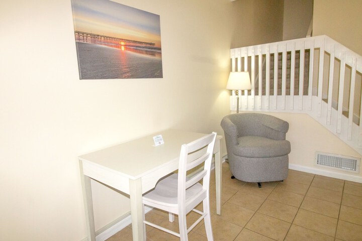 Room 19 of 47