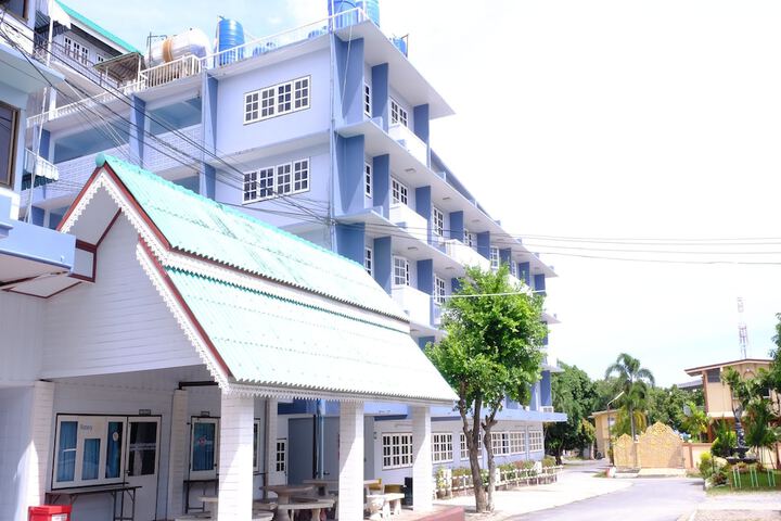 Hotel 38 of 42