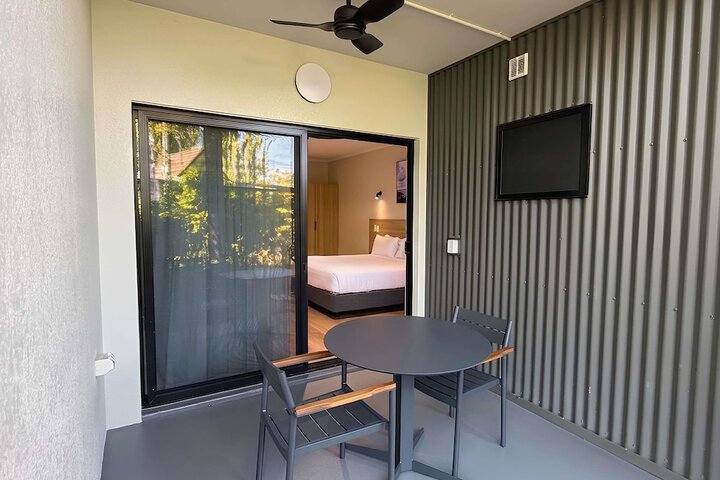 Room 48 of 95