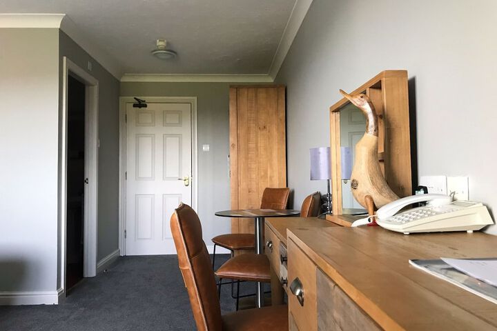 Room 21 of 50