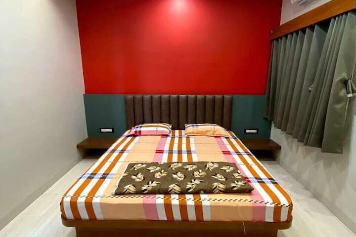 Purnima Hotel