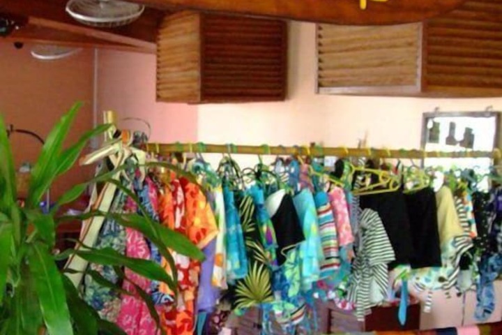 Gift Shop 30 of 64