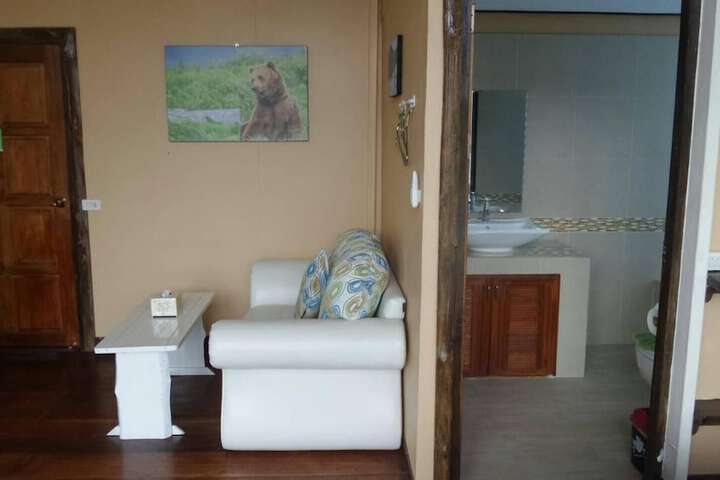 Room 47 of 64