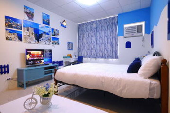 Room 15 of 48