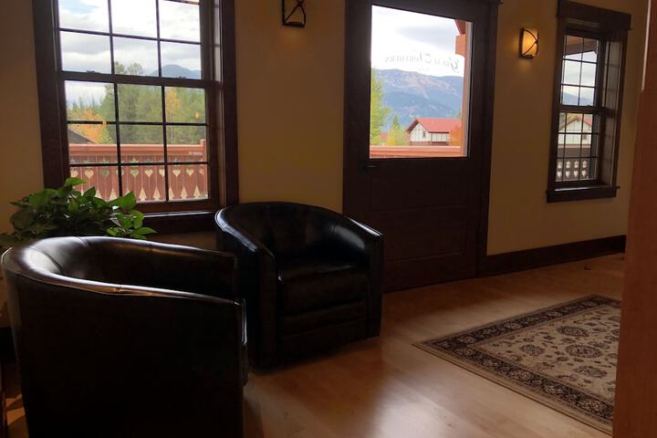 Hotel Interior 11 of 186