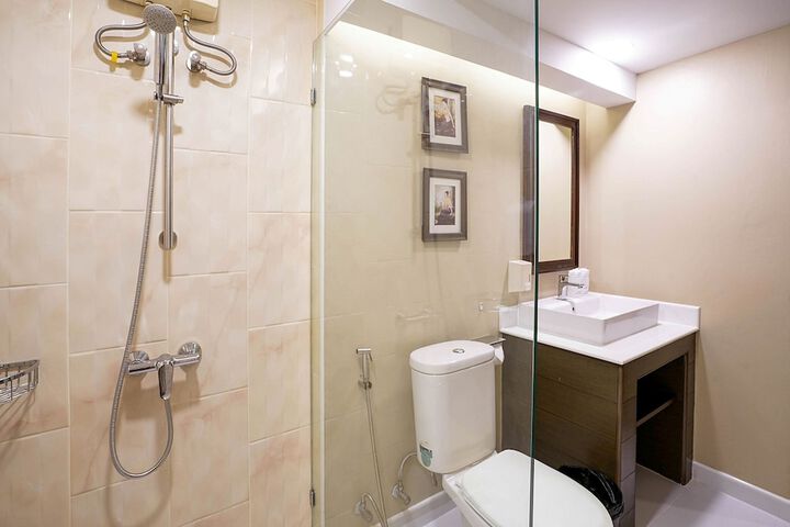 Bathroom Interior Photo