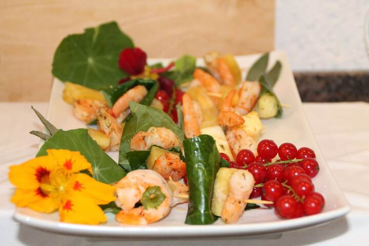 Dining 47 of 63