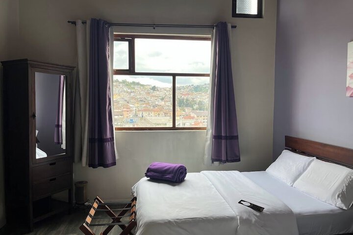 Room 13 of 75