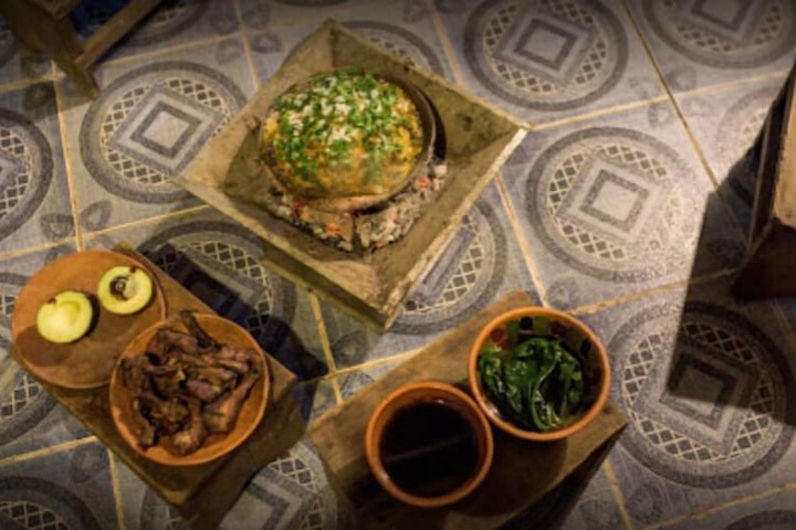 Dining 4 of 6