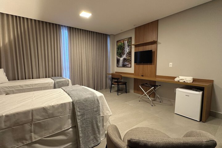 Room 7 of 17