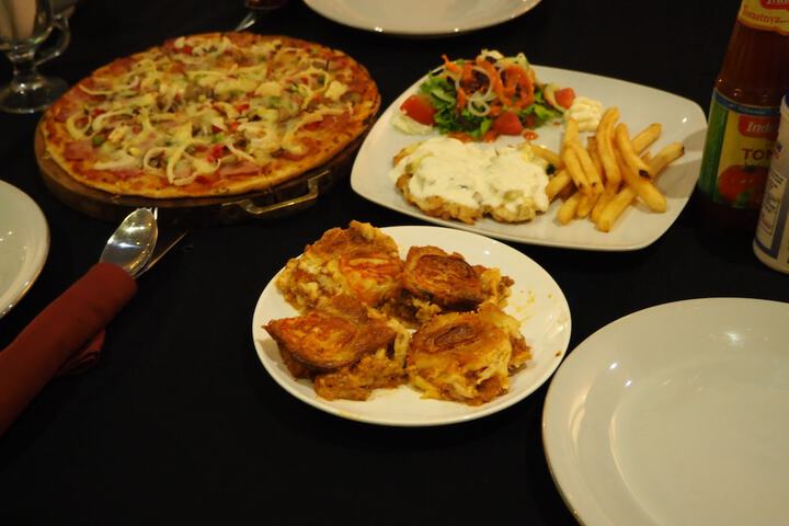 Dining Photos