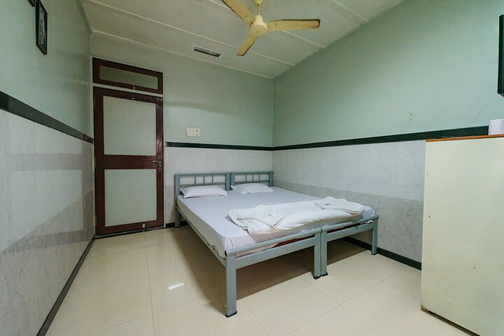 Room 12 of 45