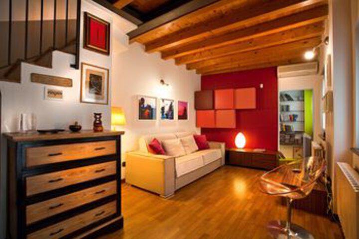 Room 26 of 30