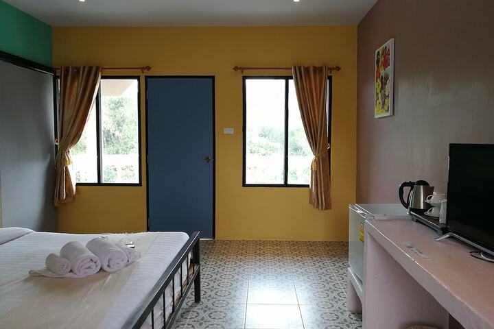 Room 47 of 98