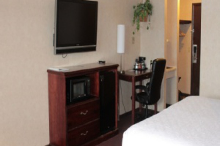 Room 140 of 168