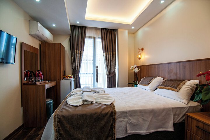 Room 48 of 62