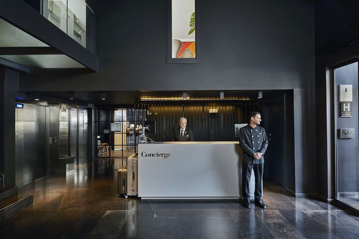 Guest Lobby