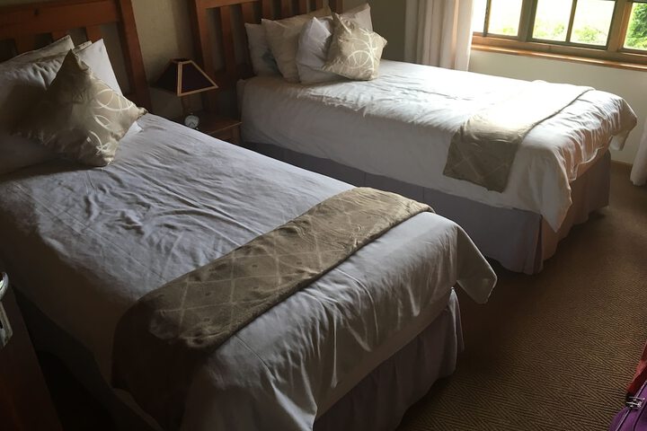 Room 8 of 28