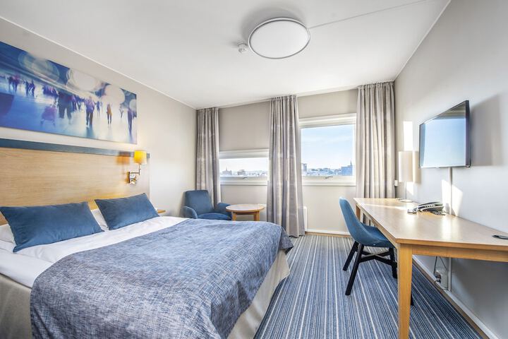 Room 10 of 78
