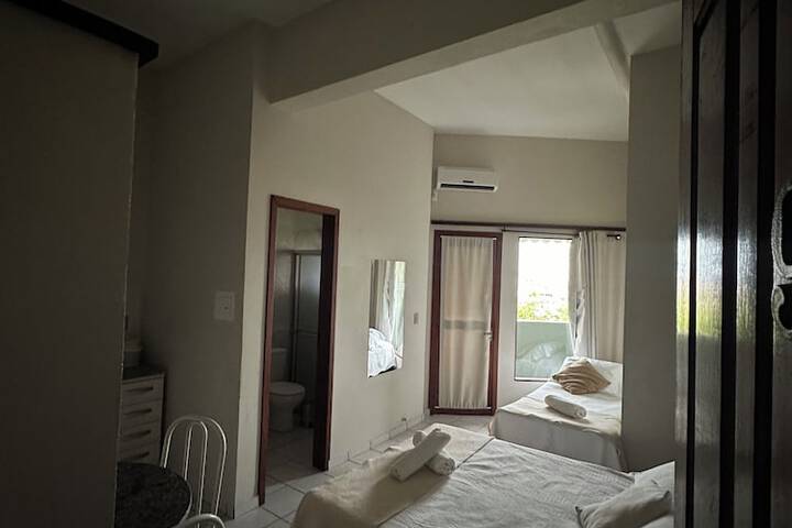 Room 11 of 37