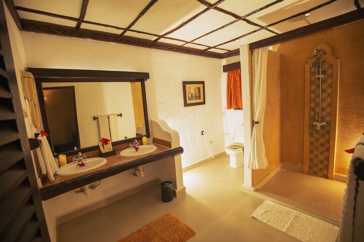 Room 14 of 50