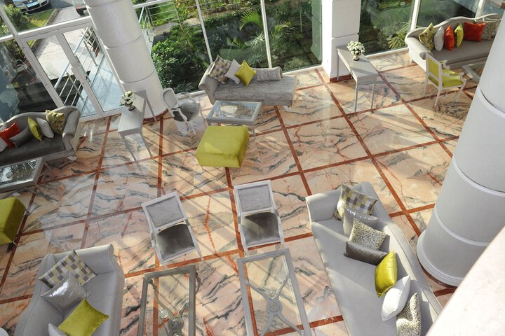 Hotel 7 of 71