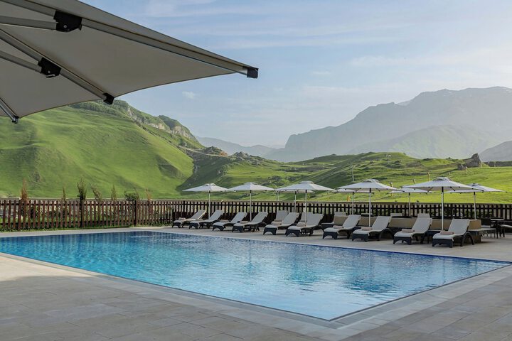 Pool 118 of 212