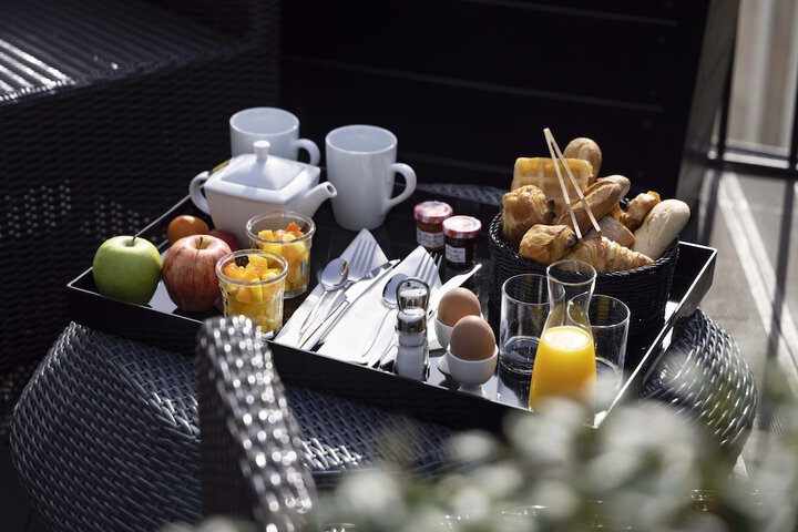 Breakfast/Coffee Service 49 of 65