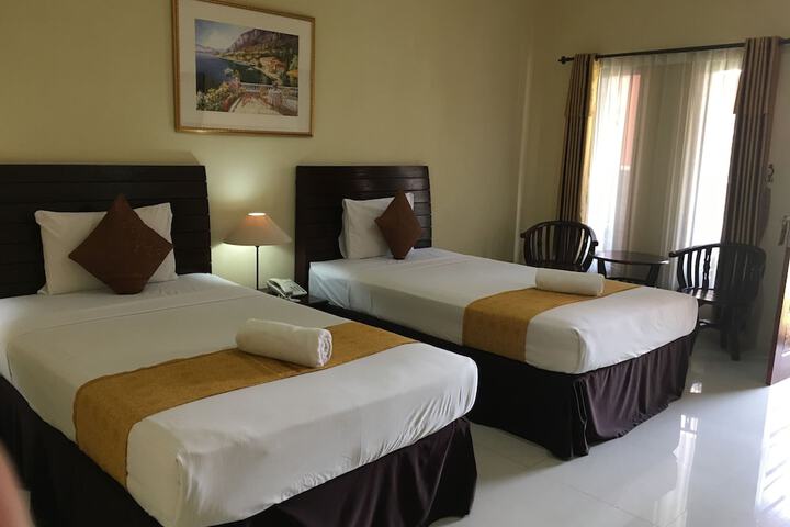 Room 5 of 39