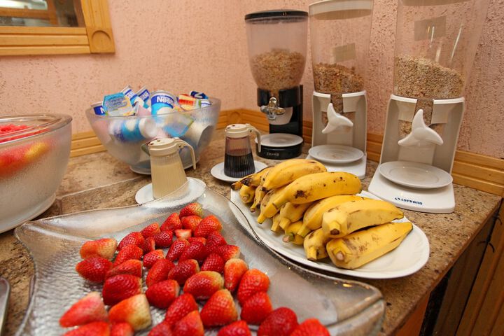 Breakfast/Coffee Service 68 of 94