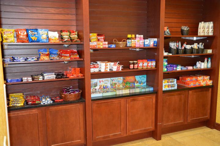 Snack bar