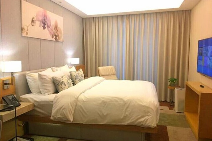 Room 10 of 45