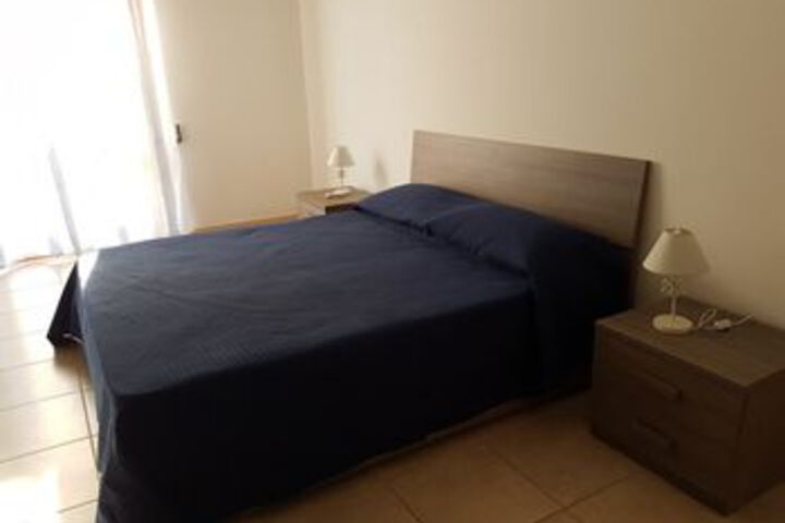 Room 18 of 38