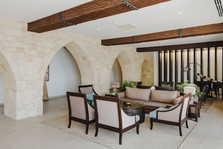 Lobby Entry
