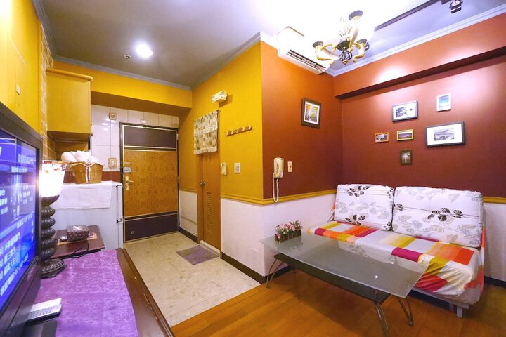 Room 22 of 51