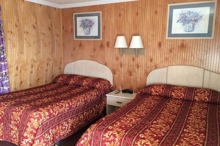 Room 4 of 15