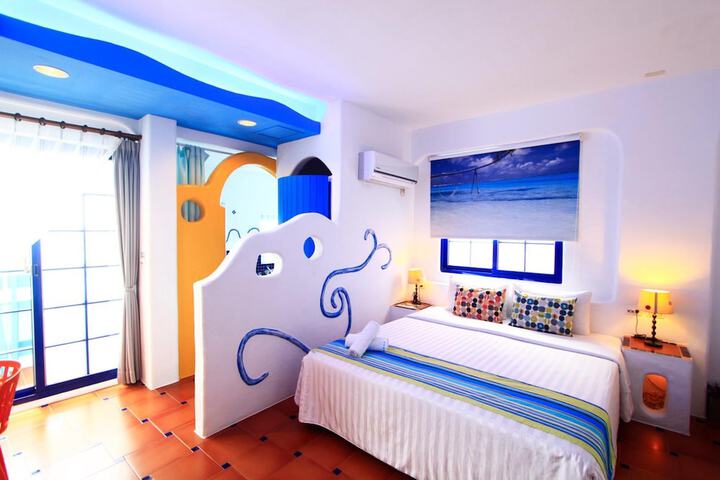 Room 17 of 65