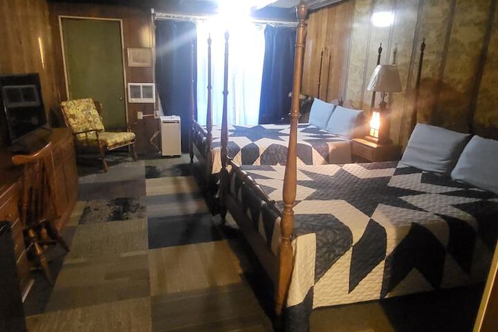 Hotel Interior 86 of 118