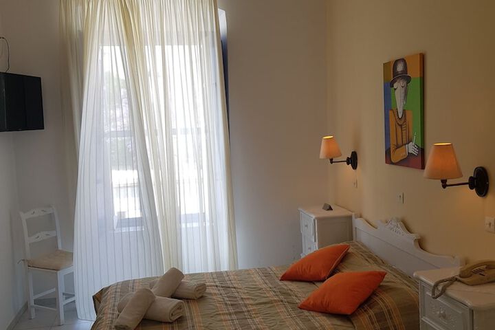Room 9 of 55