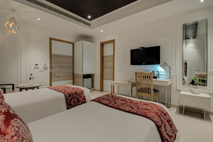 Room 14 of 45