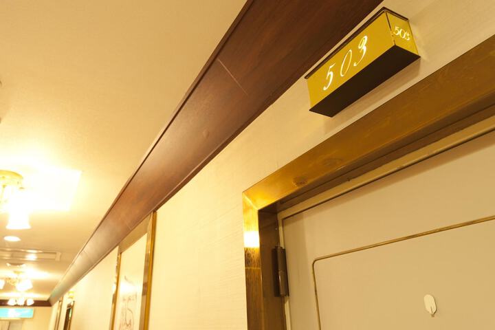 Ballroom/Hall 25 of 30