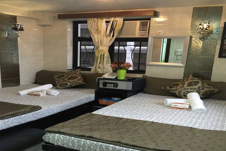 Hotel 2 of 61