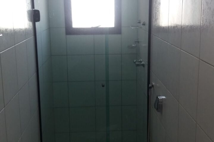 Room 6 of 17