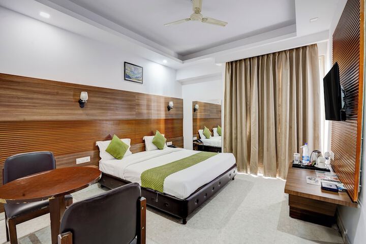Room 5 of 21