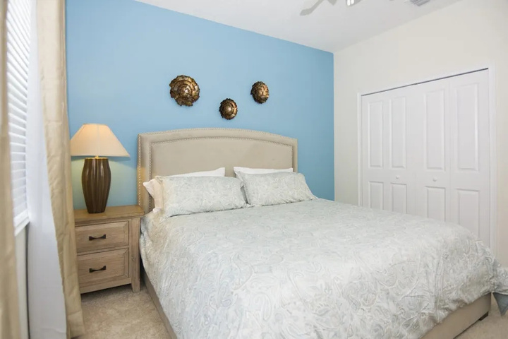 Room 5 of 30