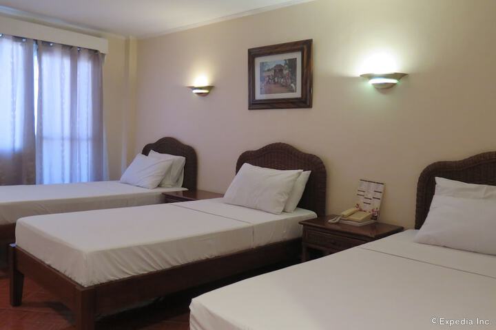 Room 9 of 45